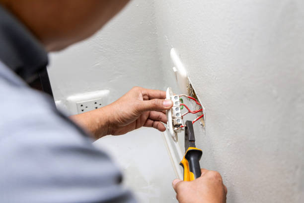 Best 24-Hour Electrician  in Crest Hl, IL